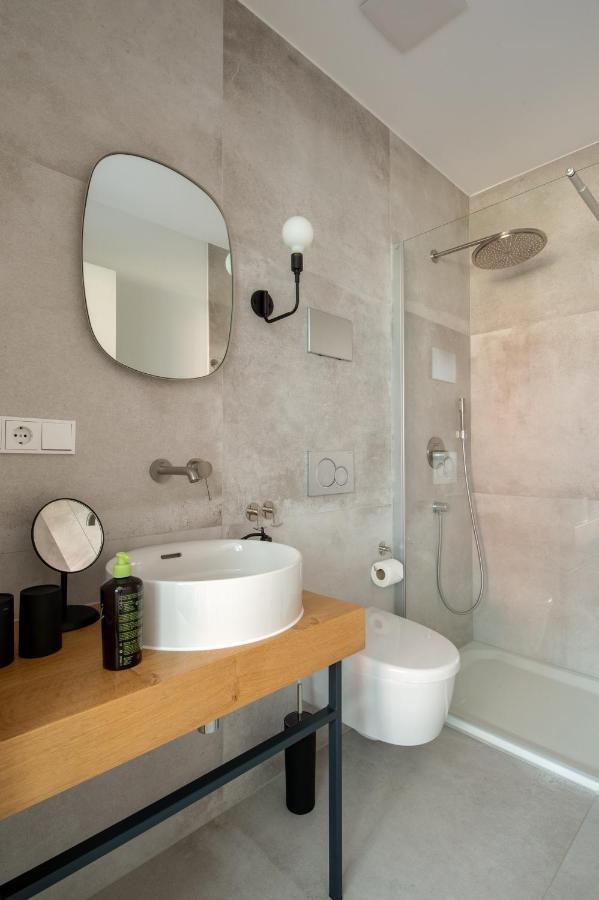 Limehome Flensburg Holm Bagian luar foto